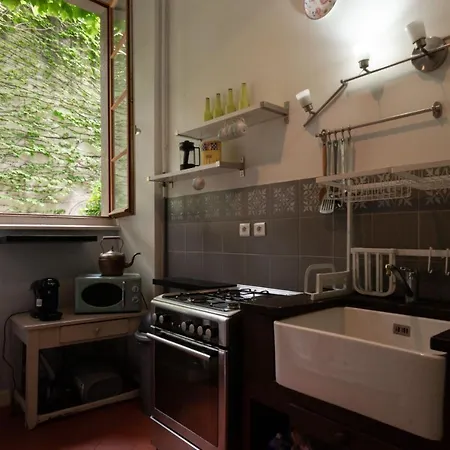 Saint Michel, Apartment
